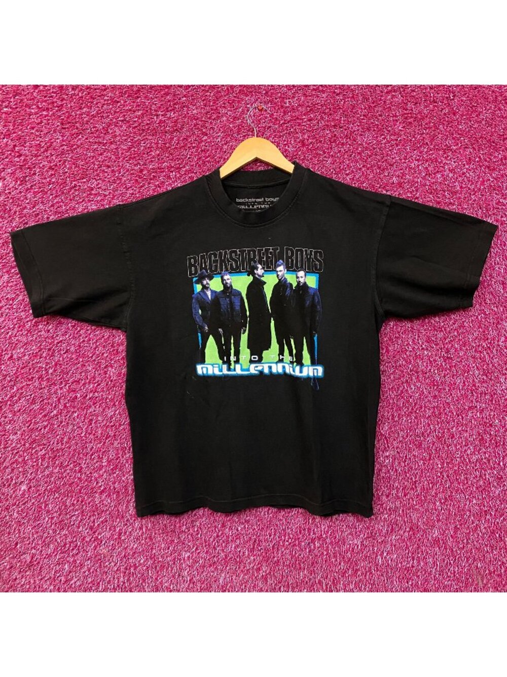 Backstreet Boys "Into the Millennium" Tour Graphic T-Shirt Large